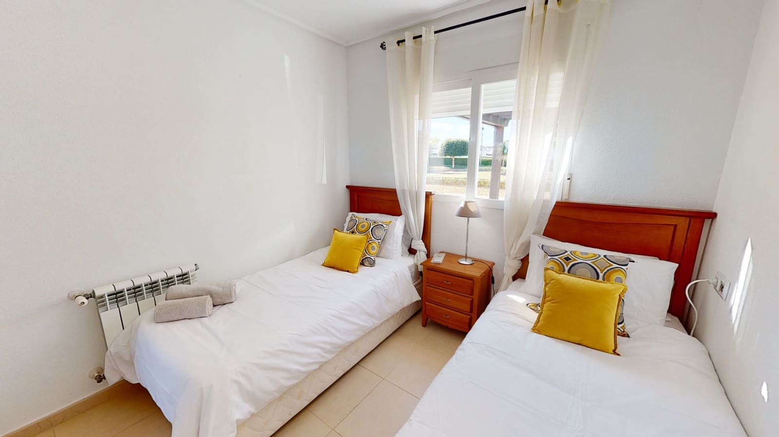 2 soveværelse Byhus til leje i La Torre Golf Resort med garage - € 1.350 (Ref: 7523275)