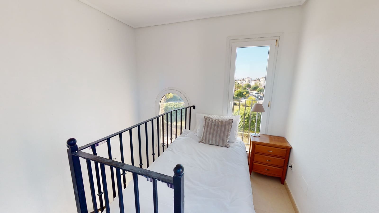 2 soveværelse Byhus til leje i La Torre Golf Resort med garage - € 1.350 (Ref: 7523275)