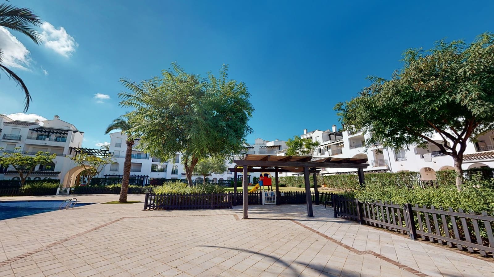 2 soveværelse Byhus til leje i La Torre Golf Resort med garage - € 1.350 (Ref: 7523275)