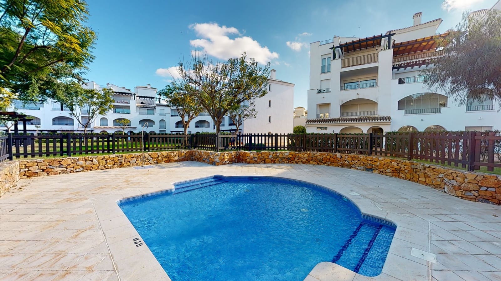 2 soveværelse Byhus til leje i La Torre Golf Resort med garage - € 1.350 (Ref: 7523275)