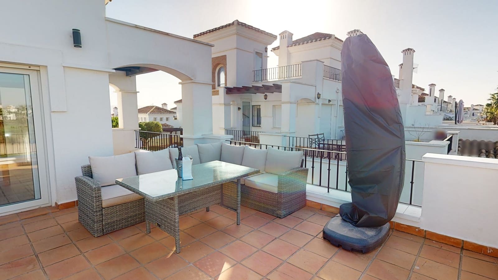 2 soveværelse Byhus til leje i La Torre Golf Resort med swimmingpool garage - € 1.350 (Ref: 7523317)