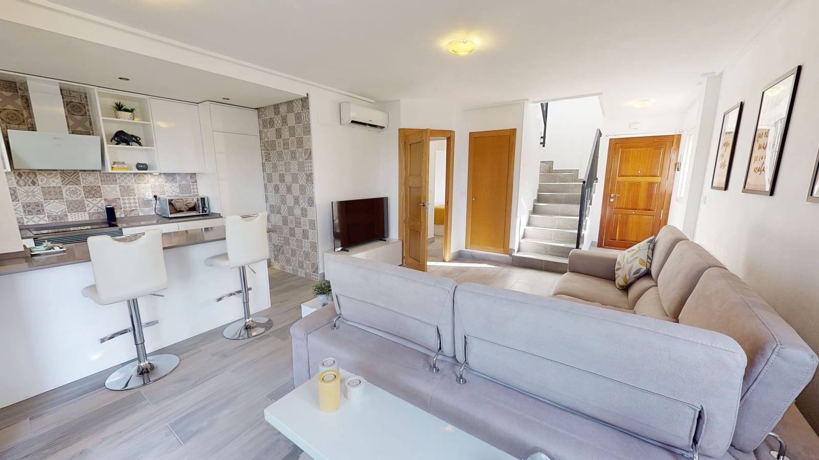 2 soveværelse Byhus til leje i La Torre Golf Resort med swimmingpool garage - € 1.350 (Ref: 7523317)