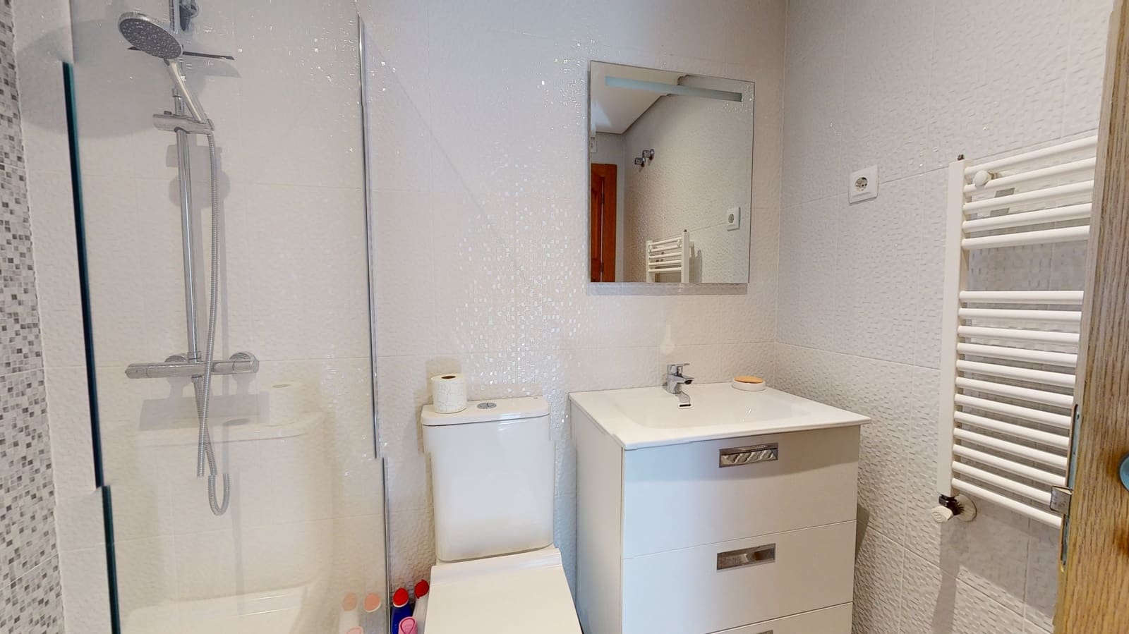 2 soveværelse Byhus til leje i La Torre Golf Resort med swimmingpool garage - € 1.350 (Ref: 7523317)