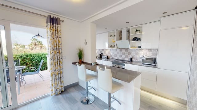 2 sypialnia Dom do wynajęcia w La Torre Golf Resort, Torre-Pacheco z basenem garażem - 1 350 € (Ref: 7523317)