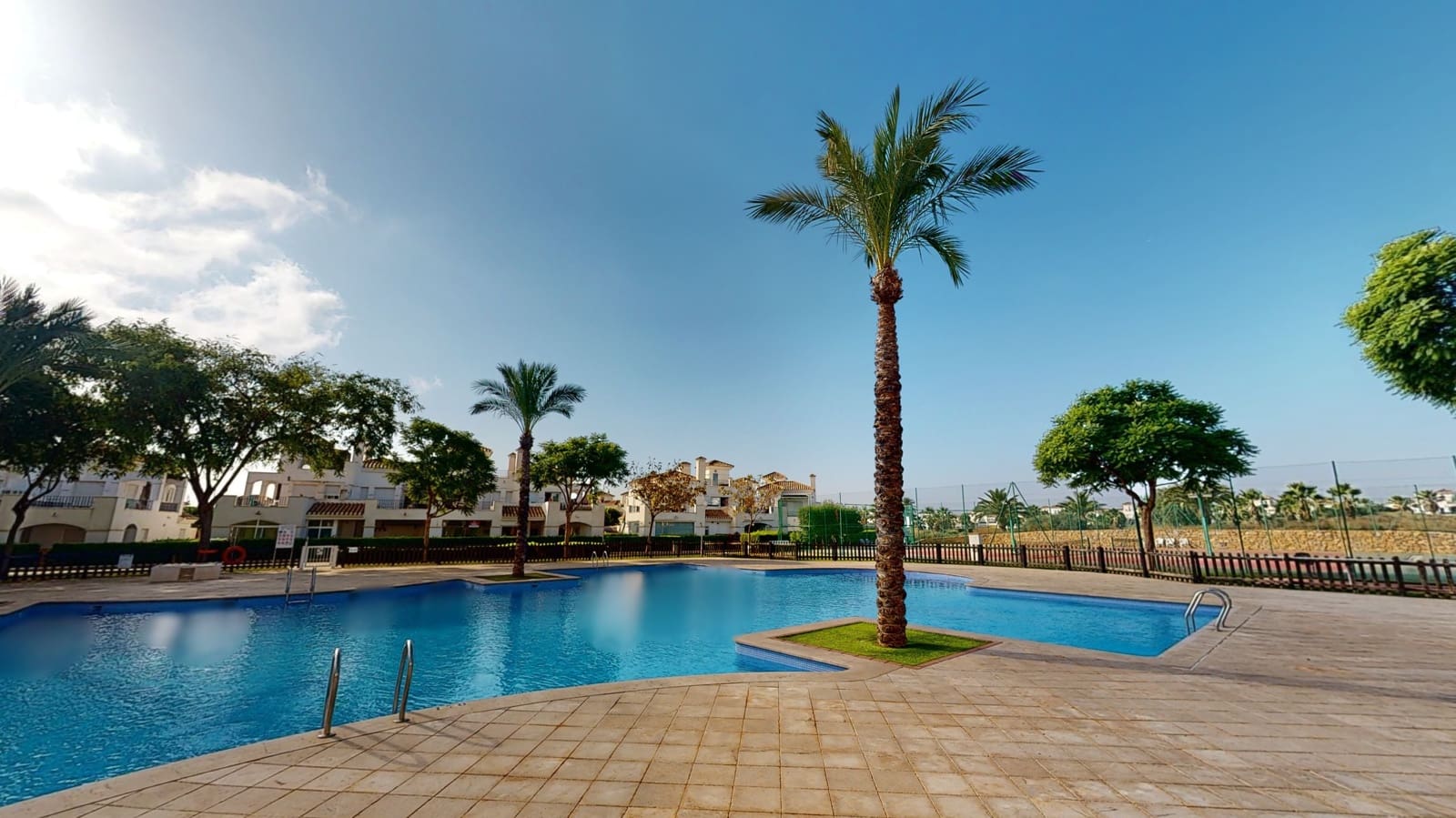 2 soveværelse Byhus til leje i La Torre Golf Resort med swimmingpool garage - € 1.350 (Ref: 7523317)