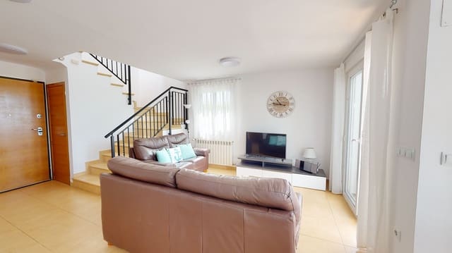 2 bedroom Villa for rent in Torre-Pacheco with pool garage - € 1,600 (Ref: 7988927)