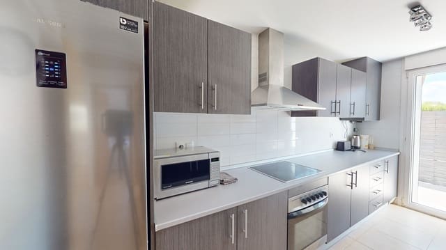 3 bedroom Villa for rent in Torre-Pacheco with pool garage - € 1,850 (Ref: 7989169)