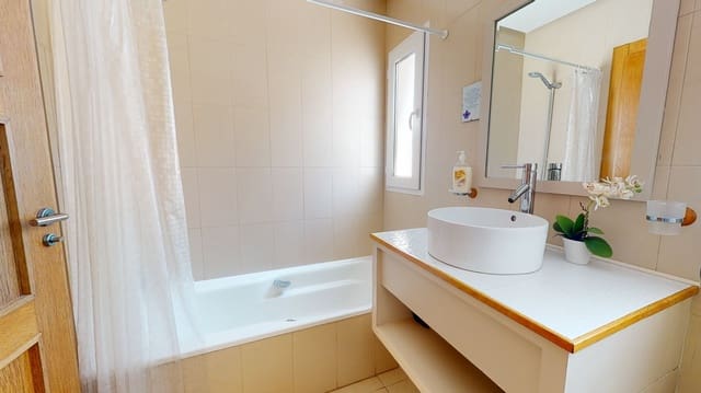 3 bedroom Villa for rent in La Torre Golf Resort, Torre-Pacheco with pool - € 1,850 (Ref: 8244302)