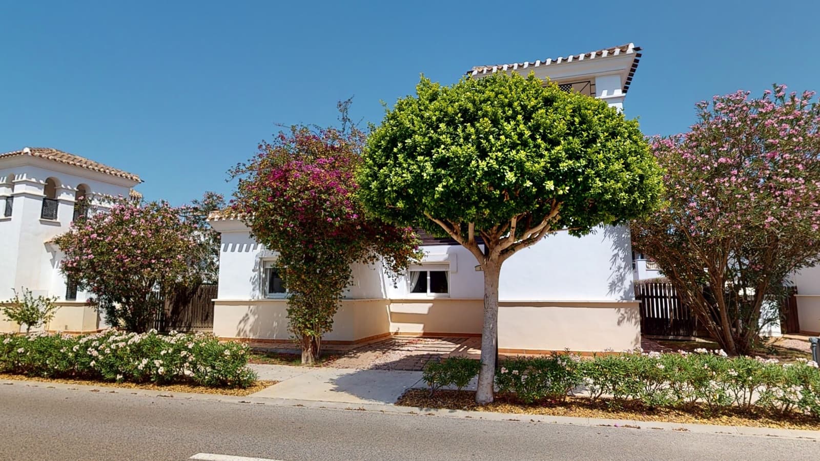 3 Zimmer Villa zu vermieten in La Torre Golf Resort mit Pool - 1.850 € (Ref: 8244302)