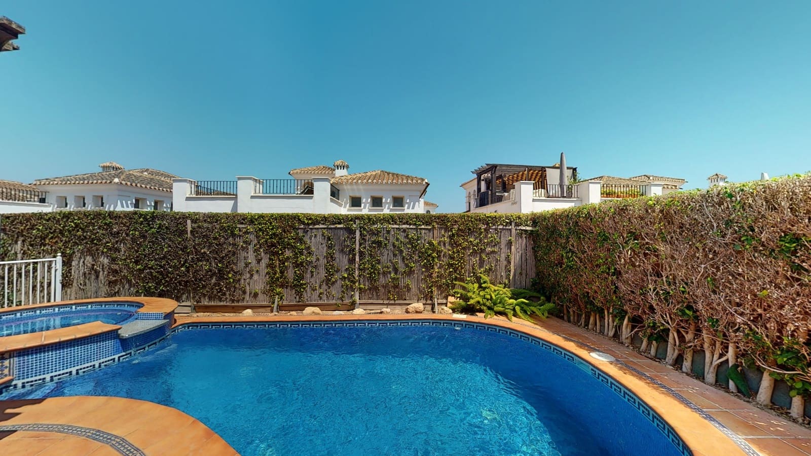 3 Zimmer Villa zu vermieten in La Torre Golf Resort mit Pool - 1.850 € (Ref: 8244302)