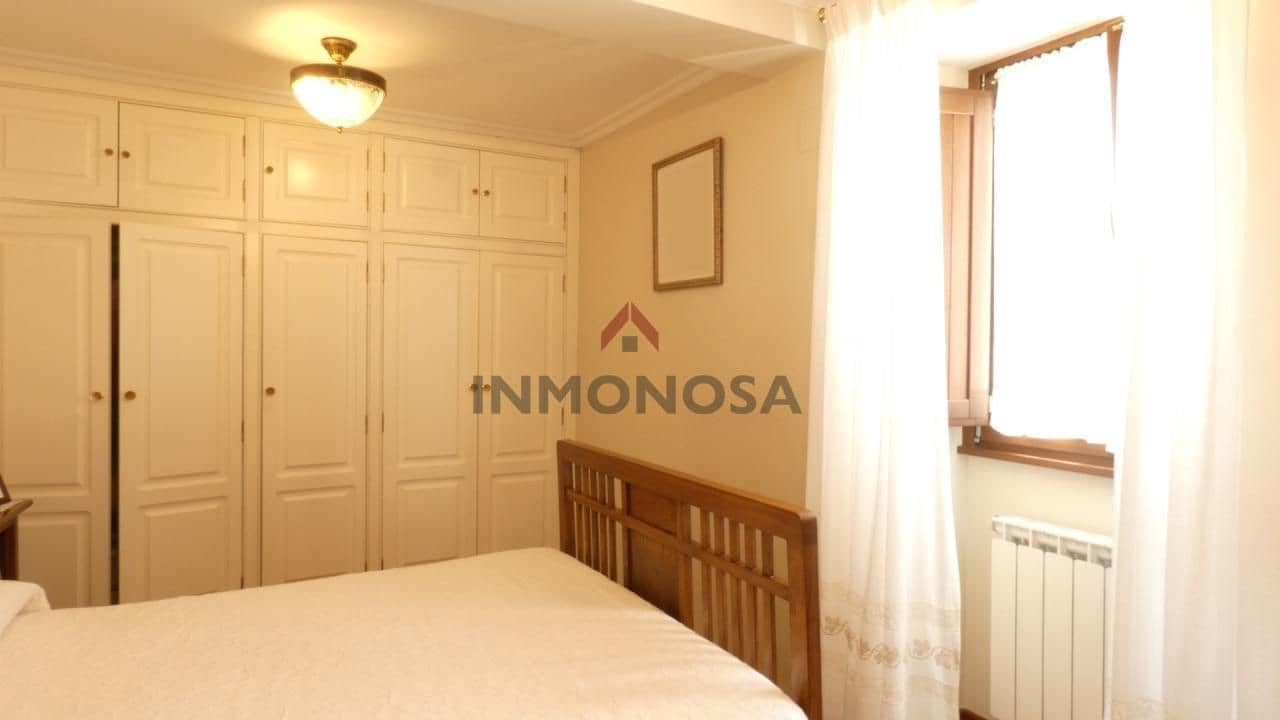 5 camera da letto Villa in vendita in Ferrol con garage - 380.000 € (Rif: 9591968)