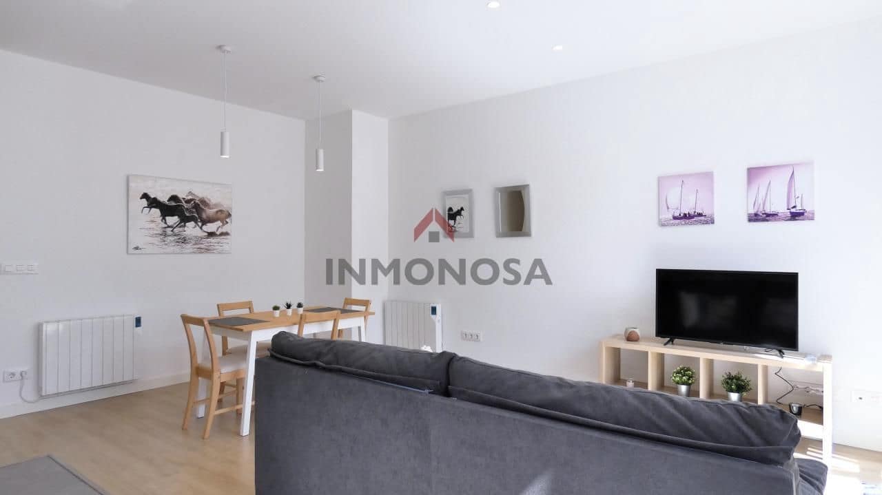 2 Zimmer Wohnung zu vermieten in Ferrol - 950 € (Ref: 9591971)