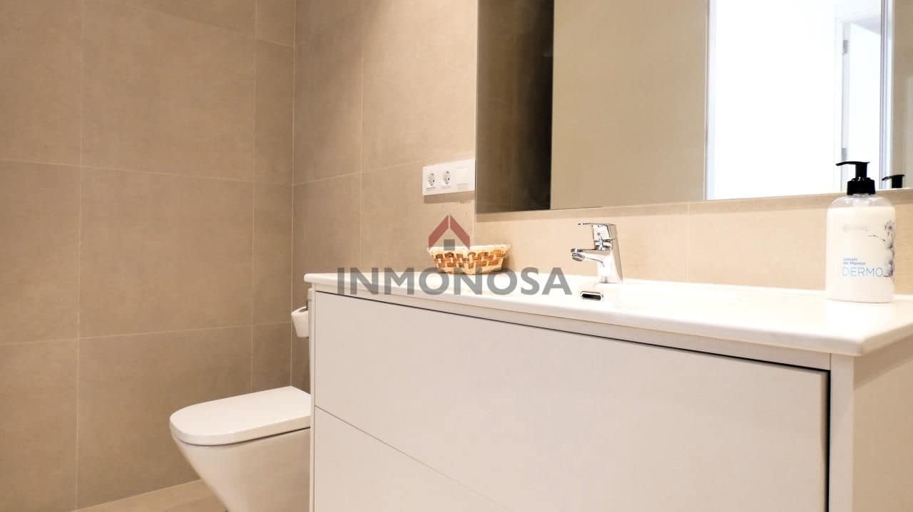 2 Zimmer Wohnung zu vermieten in Ferrol - 950 € (Ref: 9591971)