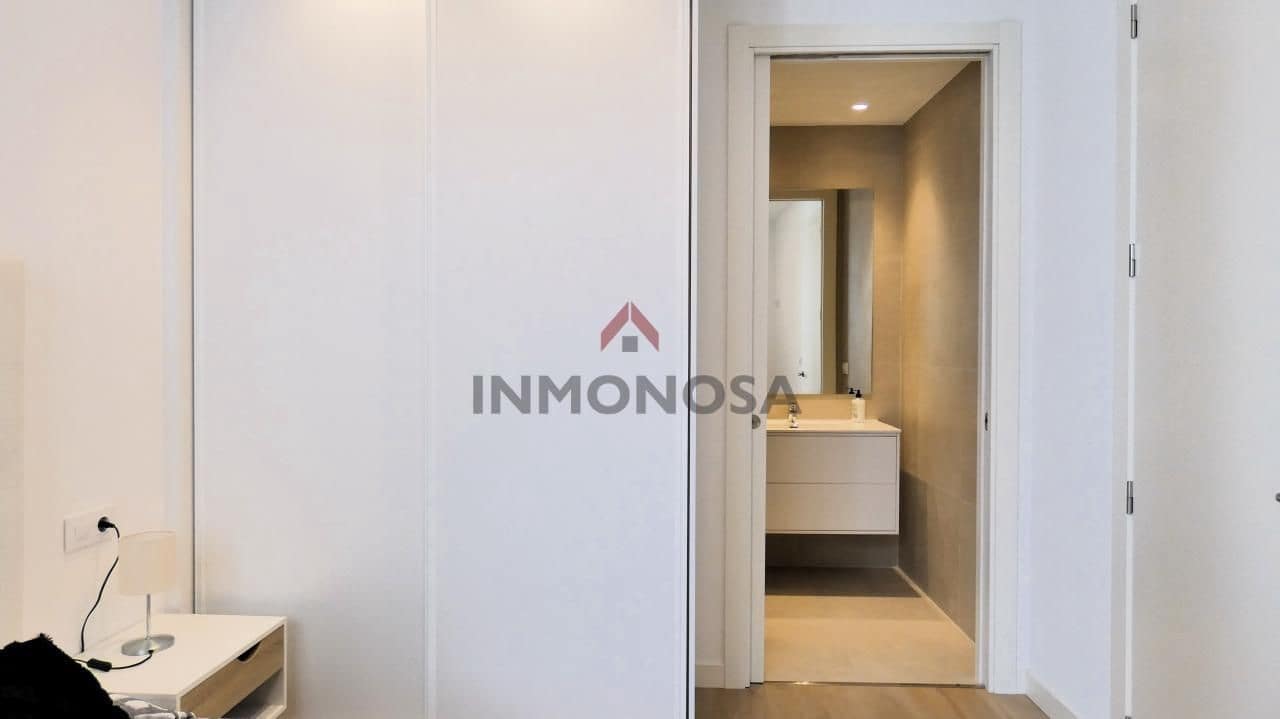 2 Zimmer Wohnung zu vermieten in Ferrol - 950 € (Ref: 9591971)