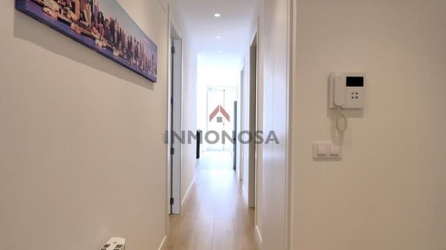 2 Zimmer Wohnung zu vermieten in Ferrol - 950 € (Ref: 9591971)