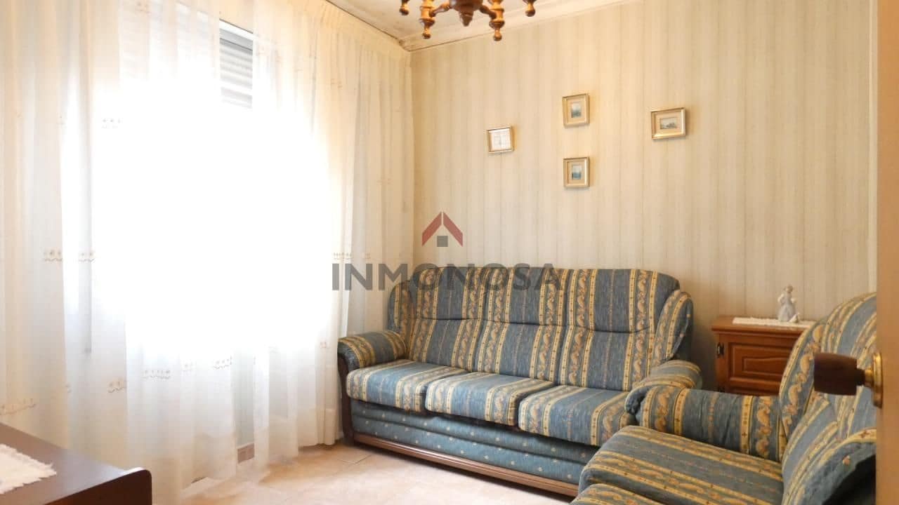 3 bedroom Apartment for sale in Ferrol - € 69,000 (Ref: 9591972)