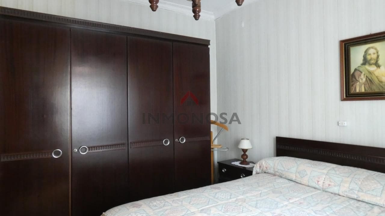 3 bedroom Apartment for sale in Ferrol - € 69,000 (Ref: 9591972)