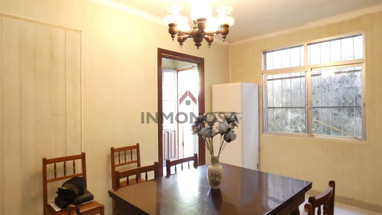 3 bedroom Apartment for sale in Ferrol - € 69,000 (Ref: 9591972)