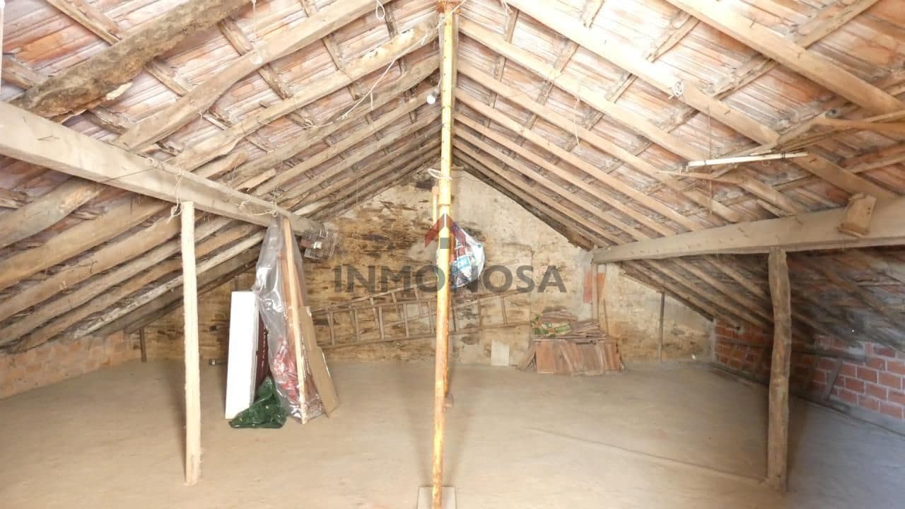 3 bedroom Apartment for sale in Ferrol - € 69,000 (Ref: 9591972)