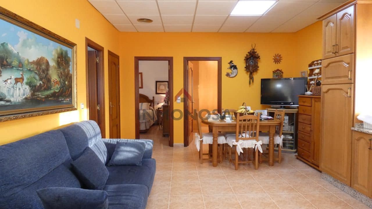 2 makuuhuone Maalaistalo myytävänä paikassa Fene mukana 
autotalli - 200 000 € (Ref: 9591976)