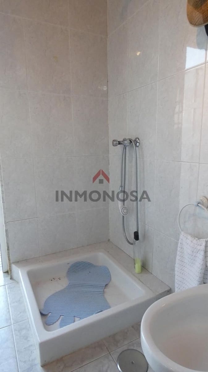 2 makuuhuone Maalaistalo myytävänä paikassa Fene mukana 
autotalli - 200 000 € (Ref: 9591976)