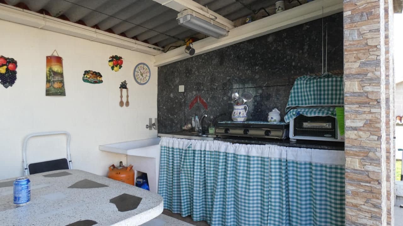 2 makuuhuone Maalaistalo myytävänä paikassa Fene mukana 
autotalli - 200 000 € (Ref: 9591976)