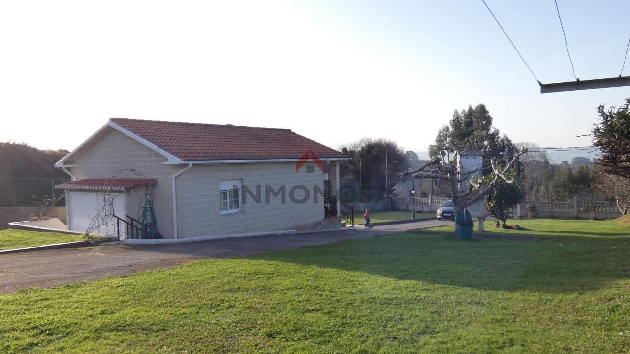 2 makuuhuone Maalaistalo myytävänä paikassa Fene mukana 
autotalli - 200 000 € (Ref: 9591976)