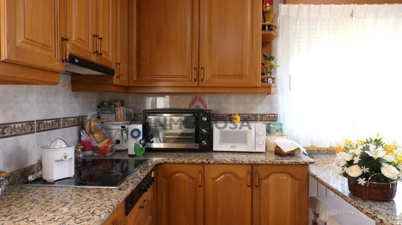 2 makuuhuone Maalaistalo myytävänä paikassa Fene mukana 
autotalli - 200 000 € (Ref: 9591976)