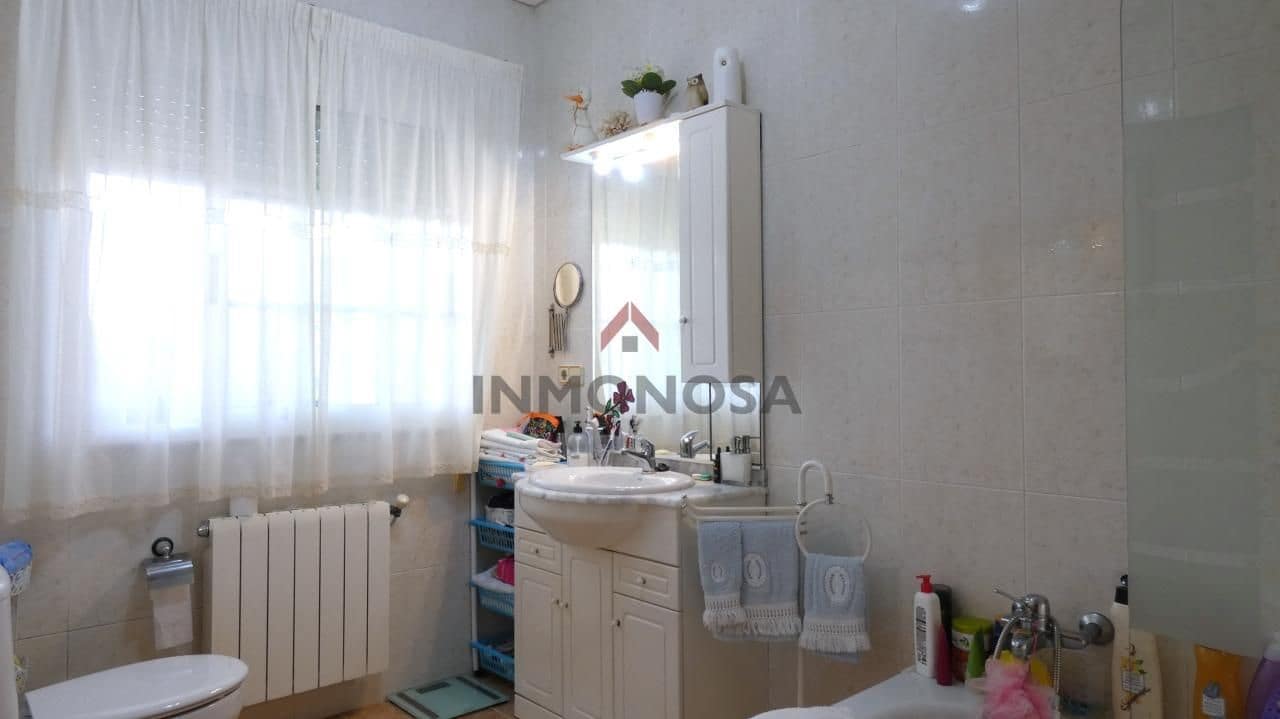 2 makuuhuone Maalaistalo myytävänä paikassa Fene mukana 
autotalli - 200 000 € (Ref: 9591976)