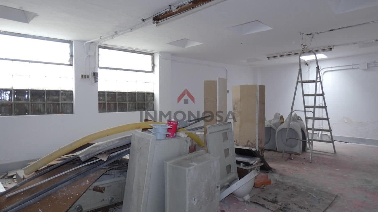 Local Comercial en Ferrol en venta - 49.000 € (Ref: 9591977)