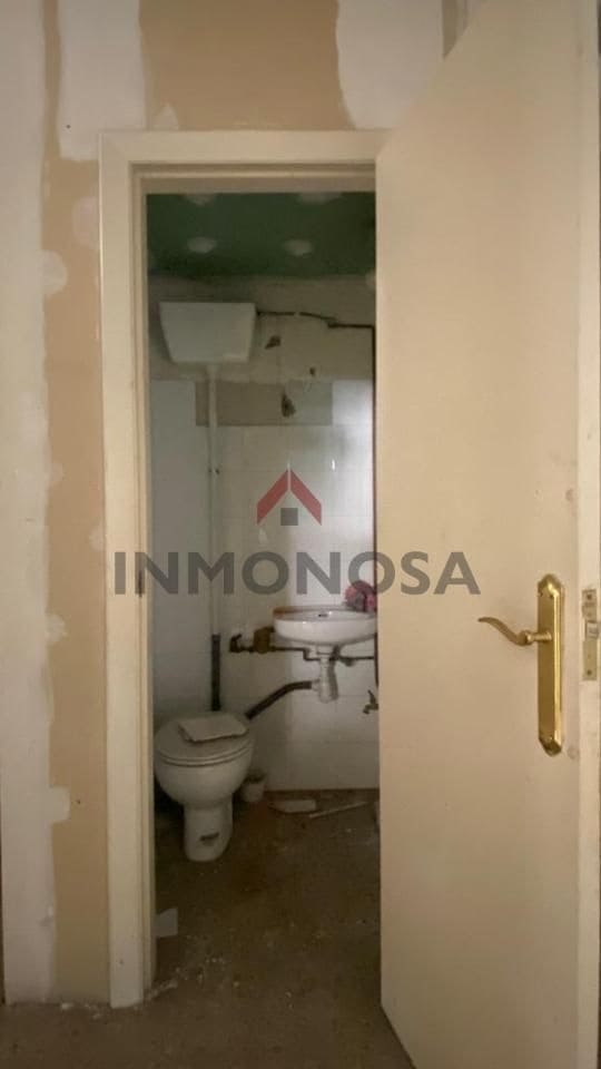 Kommersiell til salgs i Ferrol - € 55 000 (Ref: 9591979)