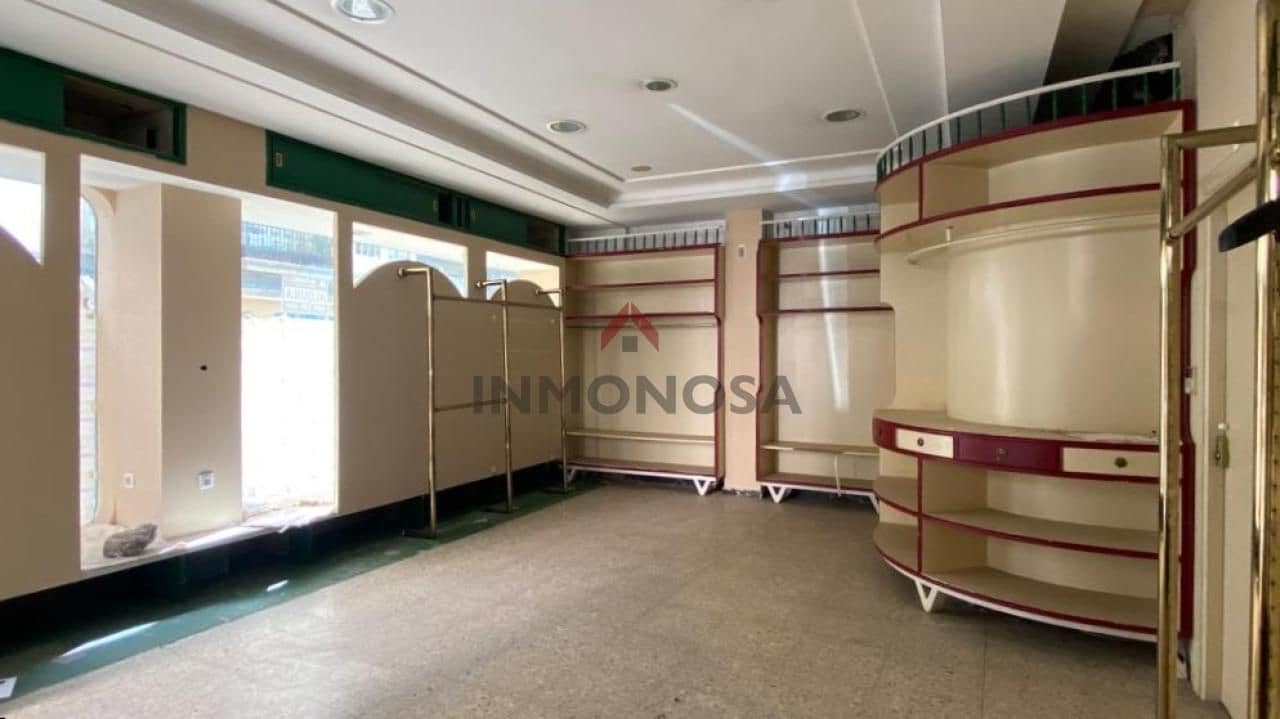 Kommersiell til salgs i Ferrol - € 55 000 (Ref: 9591979)