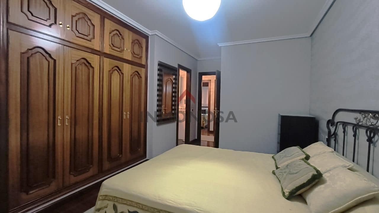 3 Zimmer Wohnung zu vermieten in Ferrol mit Garage - 800 € (Ref: 9591980)