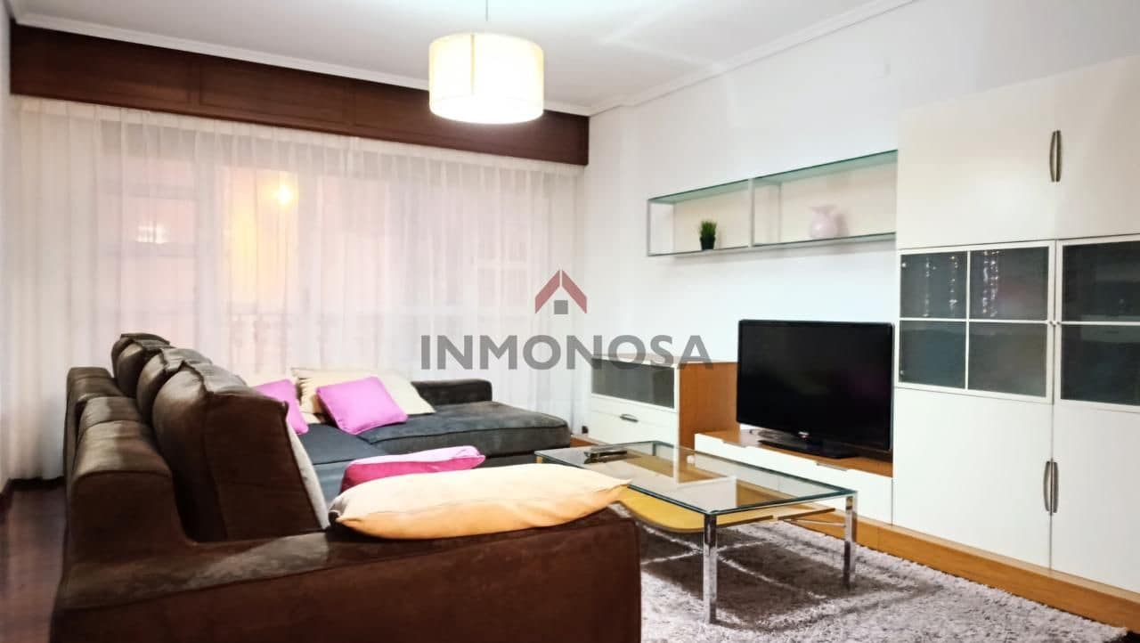 3 Zimmer Wohnung zu vermieten in Ferrol mit Garage - 800 € (Ref: 9591980)