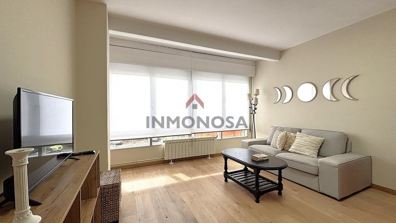 3 Zimmer Wohnung zu vermieten in Ferrol mit Garage - 700 € (Ref: 9591981)