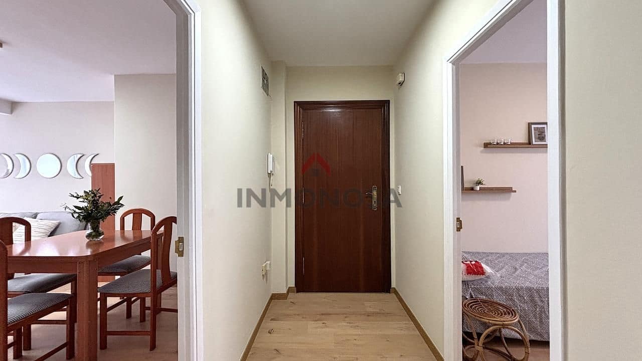 3 Zimmer Wohnung zu vermieten in Ferrol mit Garage - 700 € (Ref: 9591981)