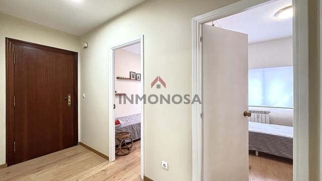 3 bedroom Flat for rent in Ferrol with garage - € 700 (Ref: 9591981)