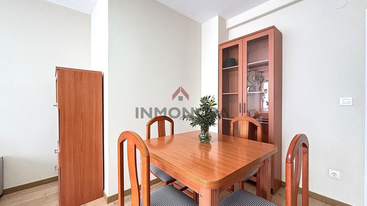 3 Zimmer Wohnung zu vermieten in Ferrol mit Garage - 700 € (Ref: 9591981)