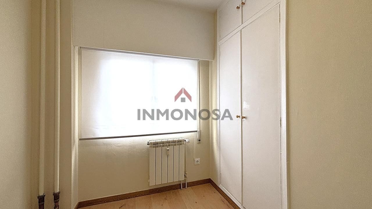 3 Zimmer Wohnung zu vermieten in Ferrol mit Garage - 700 € (Ref: 9591981)