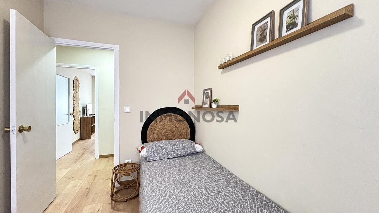 3 Zimmer Wohnung zu vermieten in Ferrol mit Garage - 700 € (Ref: 9591981)