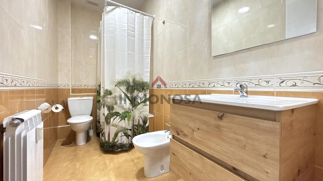 3 Zimmer Wohnung zu vermieten in Ferrol mit Garage - 700 € (Ref: 9591981)