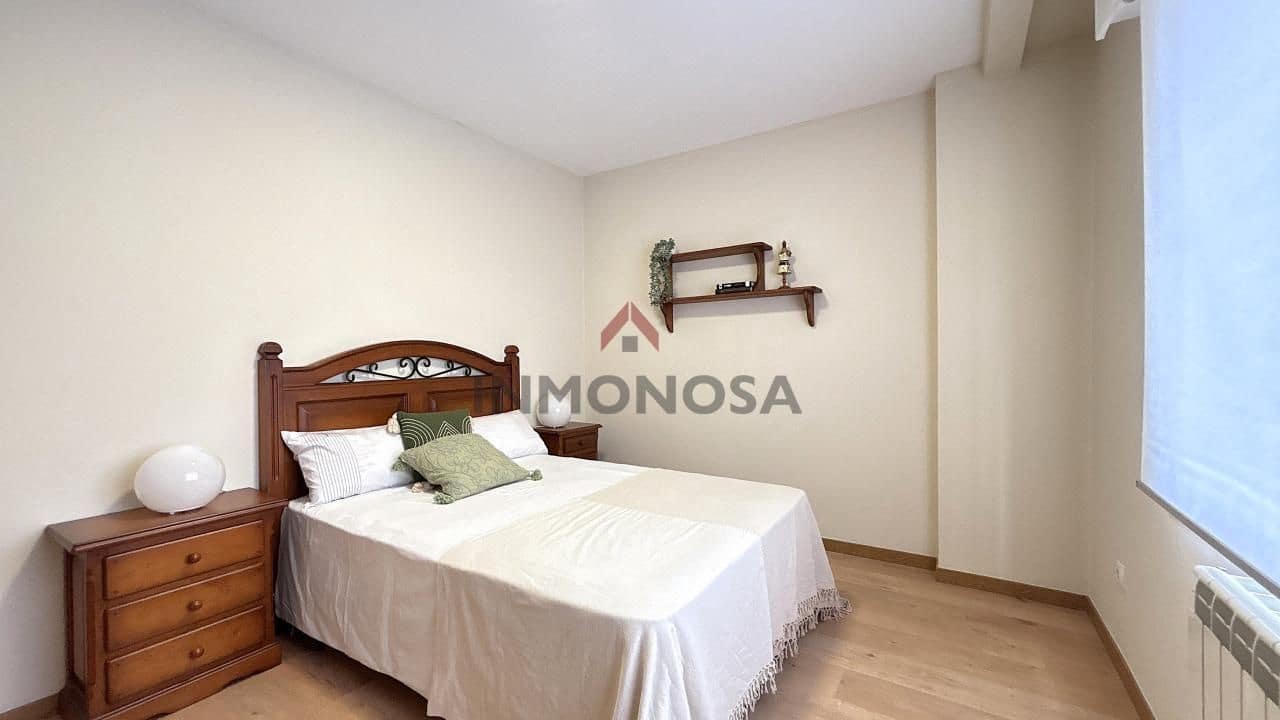 3 Zimmer Wohnung zu vermieten in Ferrol mit Garage - 700 € (Ref: 9591981)