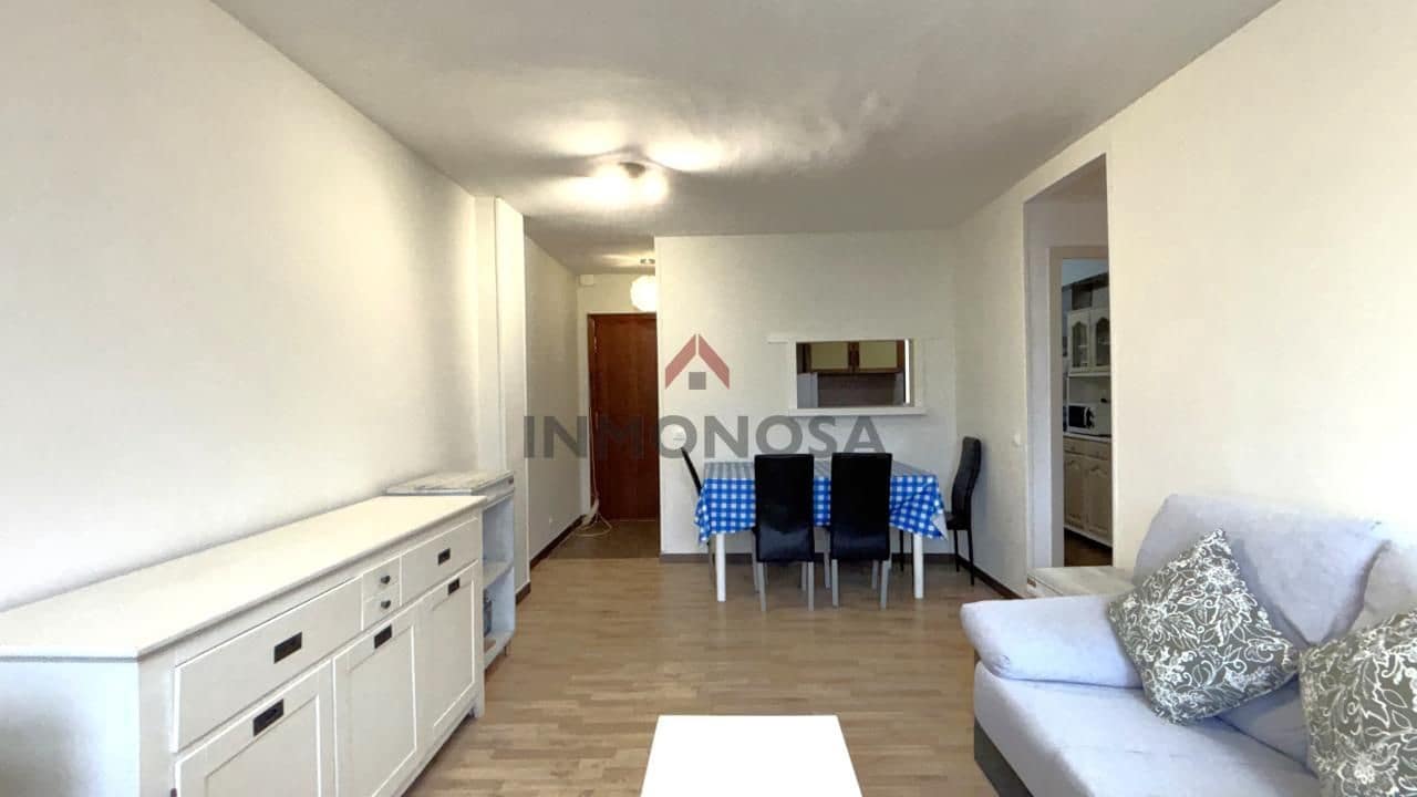 4 Zimmer Wohnung zu vermieten in Ferrol - 800 € (Ref: 9591982)