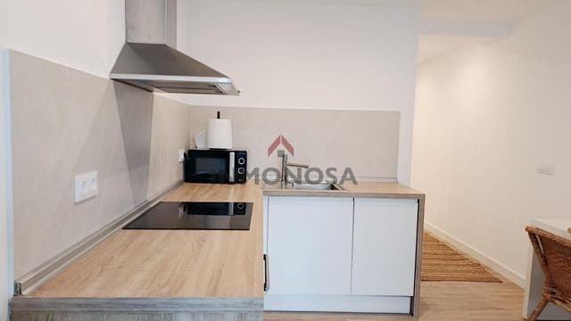 1 bedroom Apartment for rent in Ferrol - € 700 (Ref: 9591983)