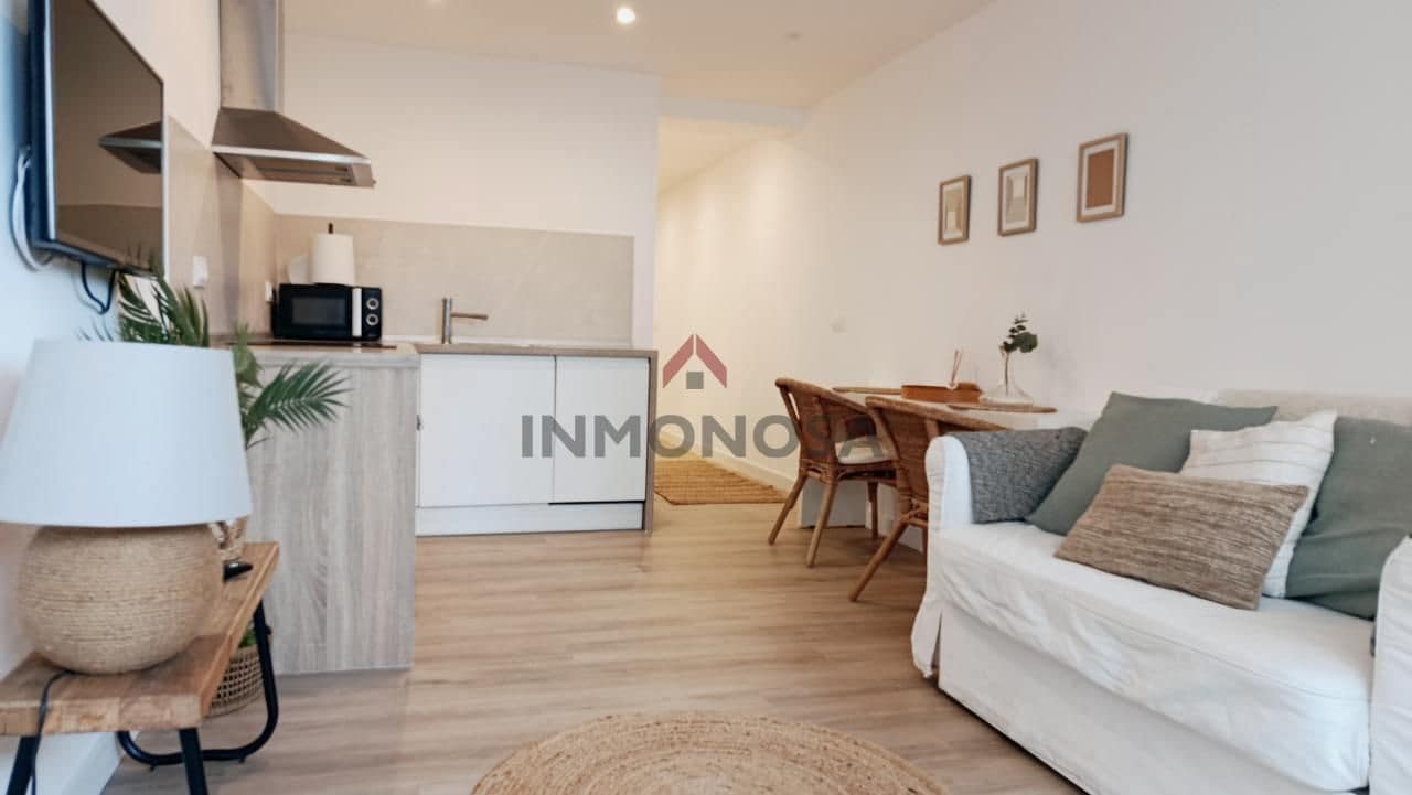 1 Zimmer Apartment zu vermieten in Ferrol - 700 € (Ref: 9591983)