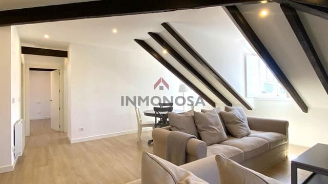 2 bedroom Penthouse for rent in Ferrol - € 950 (Ref: 9591985)