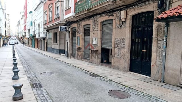 Kaupallinen myytävänä paikassa Ferrol - 105 000 € (Ref: 9591986)