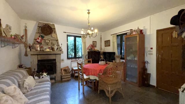 2 makuuhuone Maalaistalo myytävänä paikassa Ferrol - 200 000 € (Ref: 9591989)