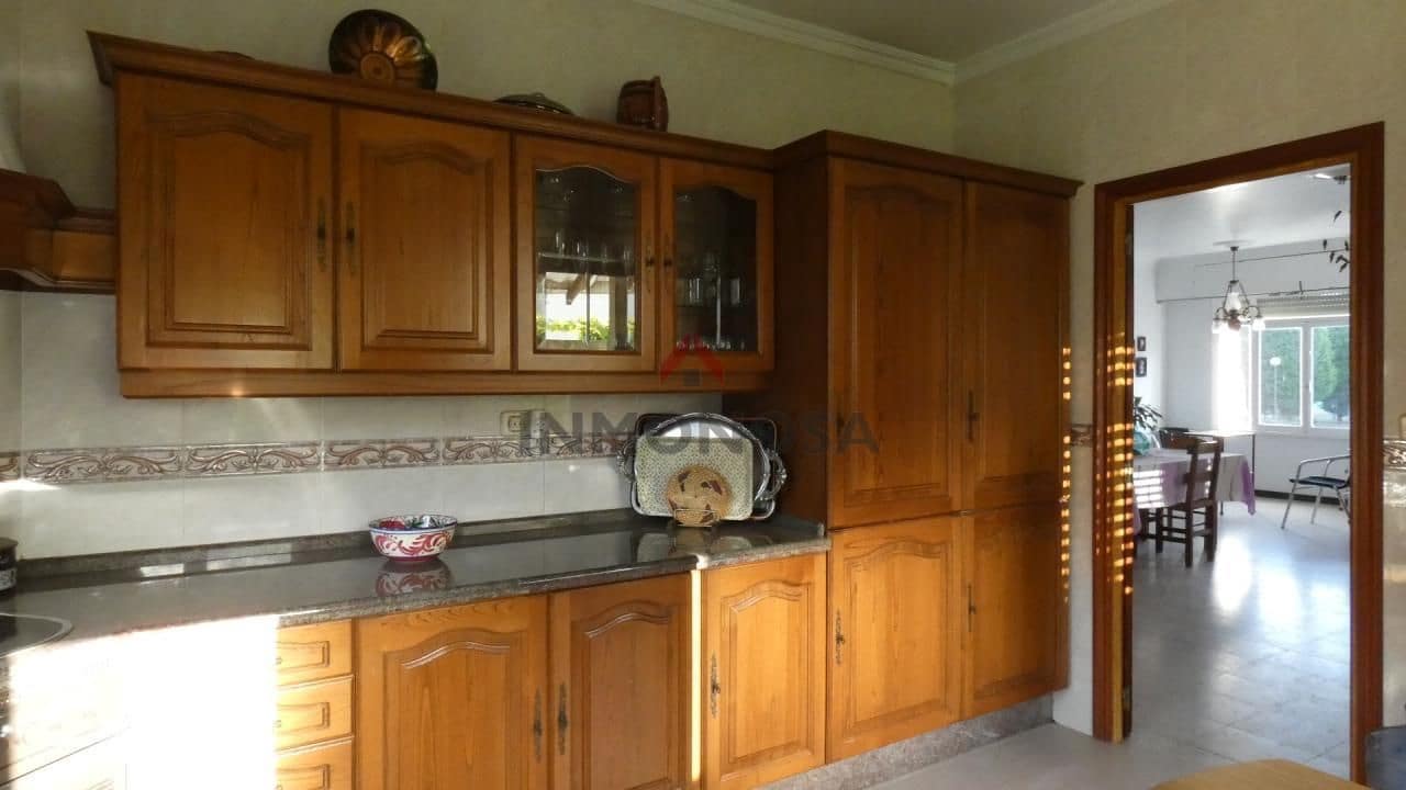 8 makuuhuone Maalaistalo myytävänä paikassa Ferrol mukana 
autotalli - 250 000 € (Ref: 9591992)