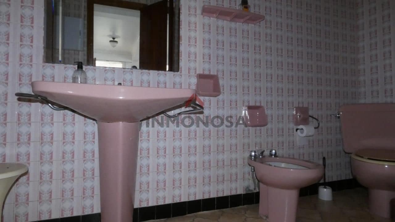 8 makuuhuone Maalaistalo myytävänä paikassa Ferrol mukana 
autotalli - 250 000 € (Ref: 9591992)